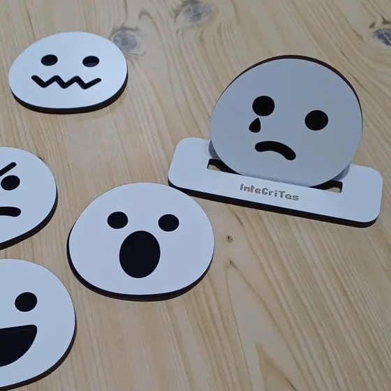 Juegos Contrastes Emociones